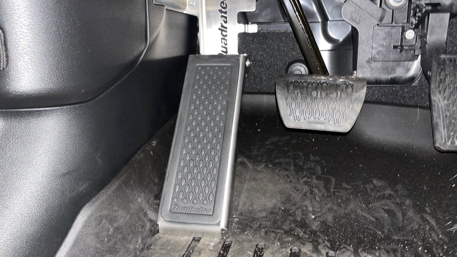 Jeep wrangler dead pedal top